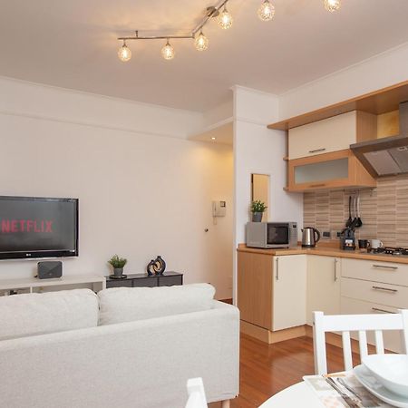 Kandinski Apartment - With Pool Settimo Milanese Exterior photo